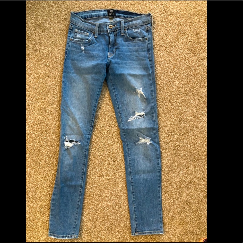 Just Black Women’s Distressed Skinny Jeans Size 25